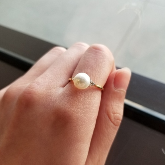 18kt Gold and Natural Pearl Ring - Picture 3 of 7
